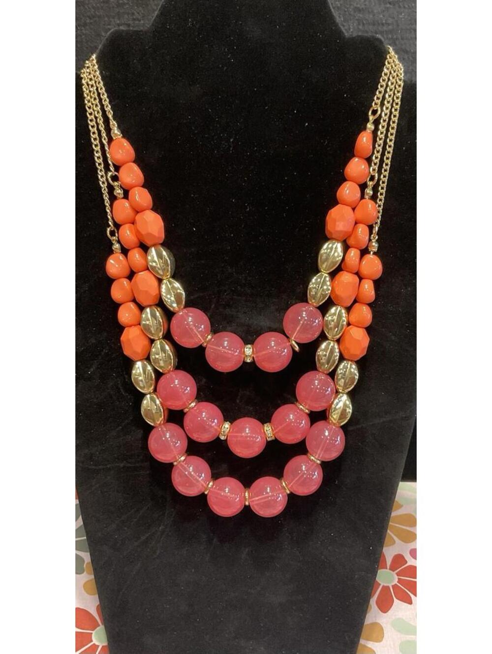 NWT LISA E gold Tone Orange & Pink Necklace # 1100
